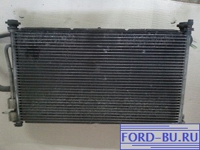    Ford Focus 1 1.6.jpg